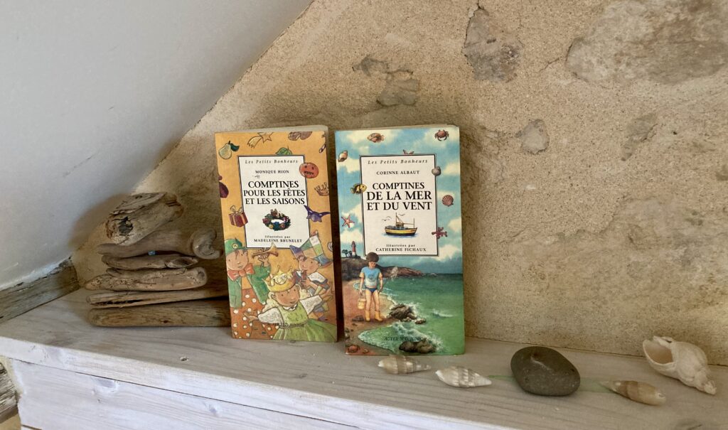 Lectures jeunesse dans le grenier