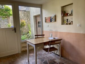 L'entrée et coin-repas